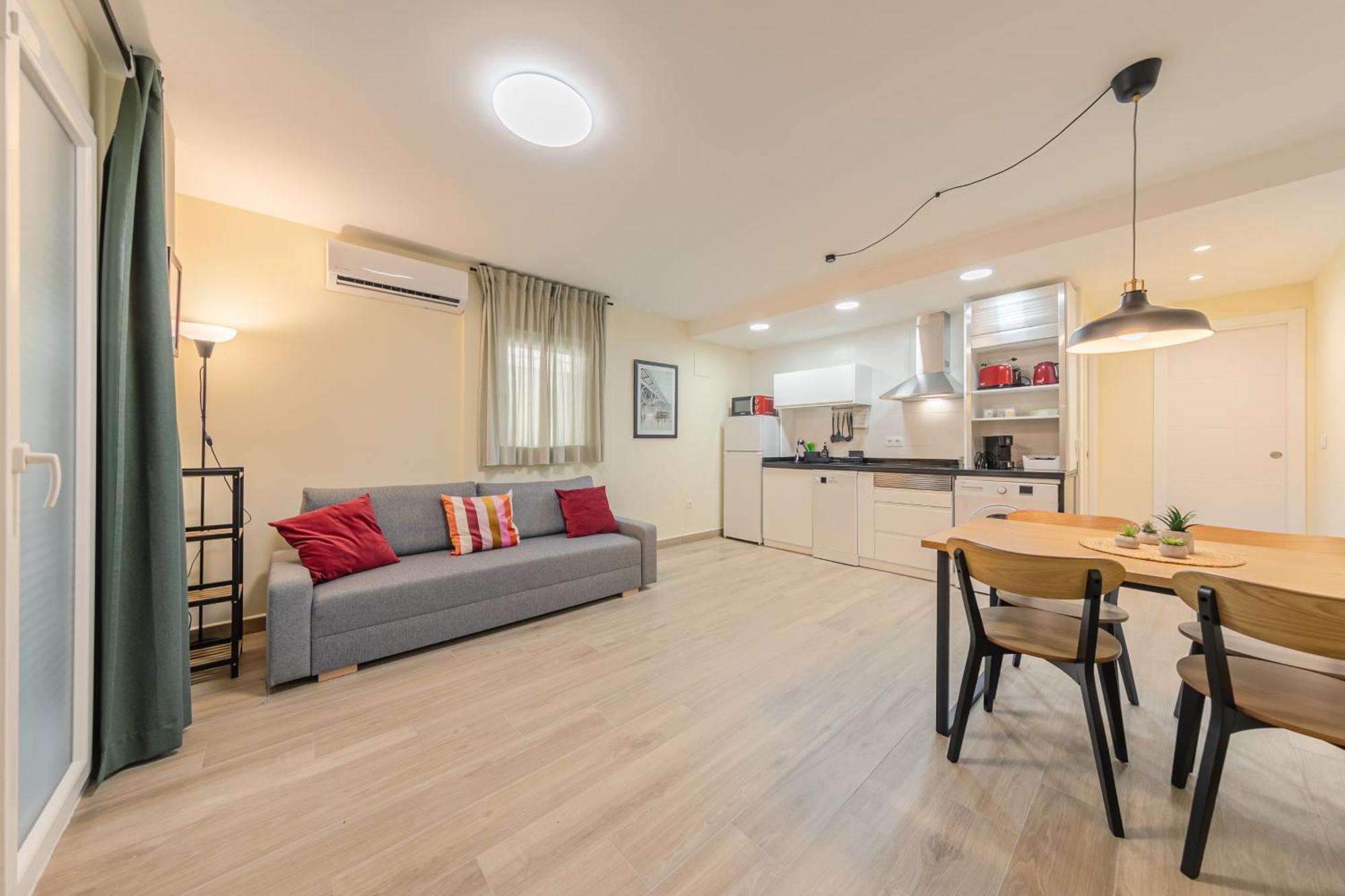 Savio Eco Living Apartment Севиля Екстериор снимка