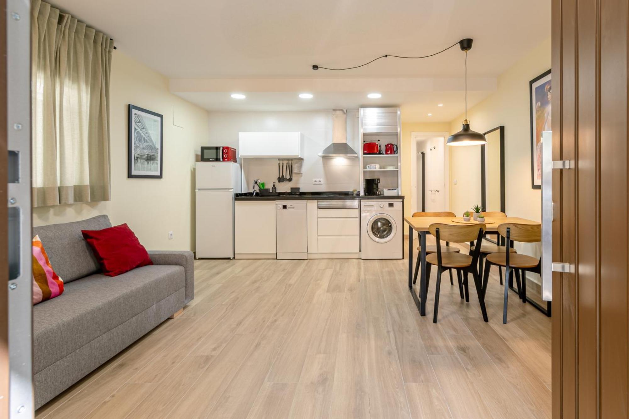 Savio Eco Living Apartment Севиля Екстериор снимка
